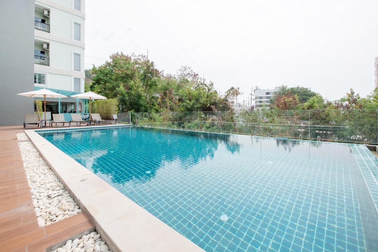Blooming Hill Boutique Suites Pattaya Exterior foto