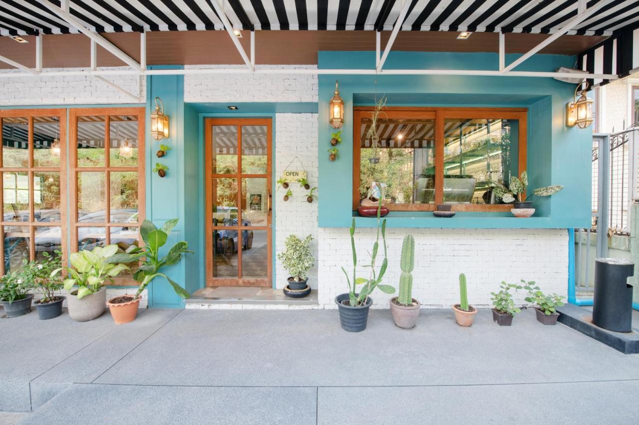 Blooming Hill Boutique Suites Pattaya Exterior foto