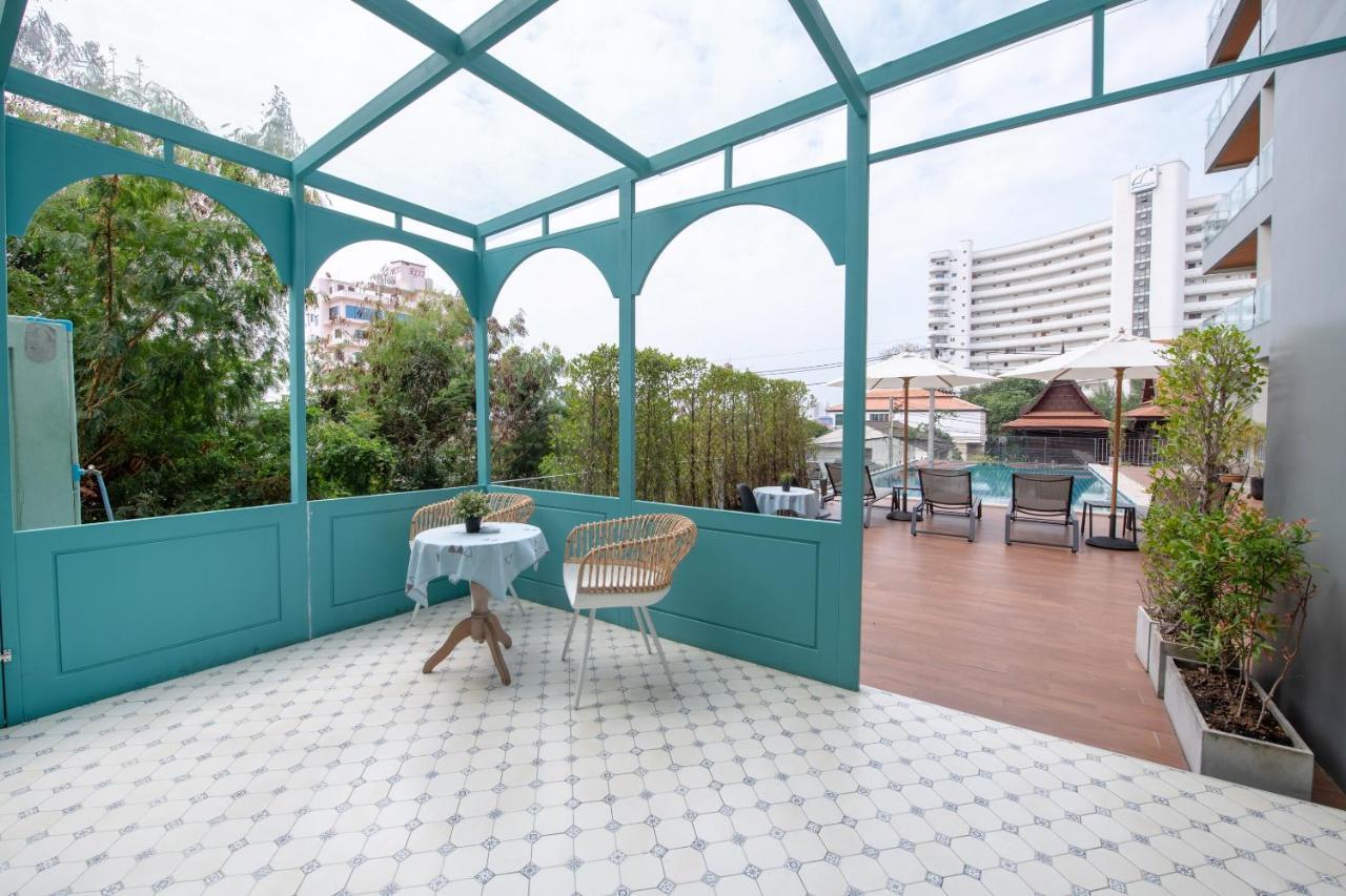 Blooming Hill Boutique Suites Pattaya Exterior foto