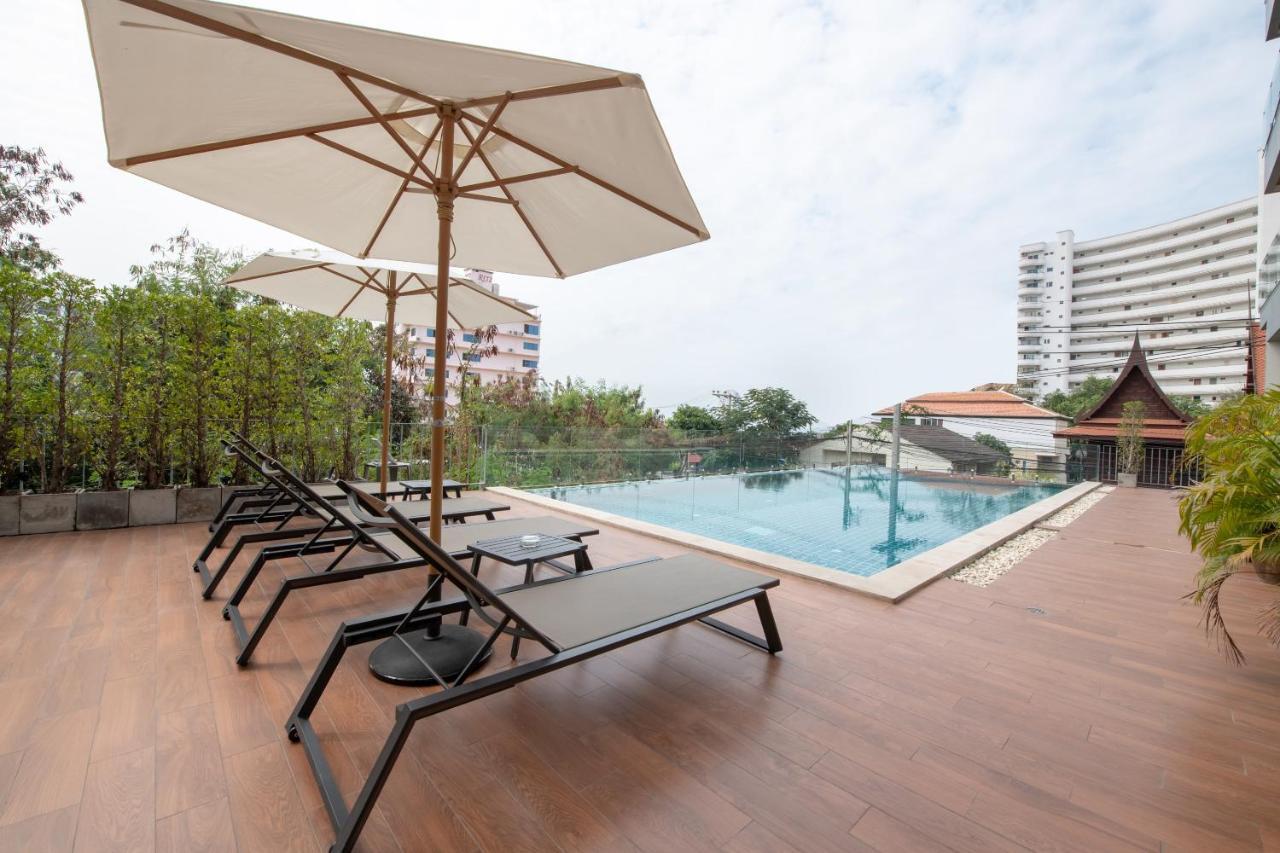 Blooming Hill Boutique Suites Pattaya Exterior foto