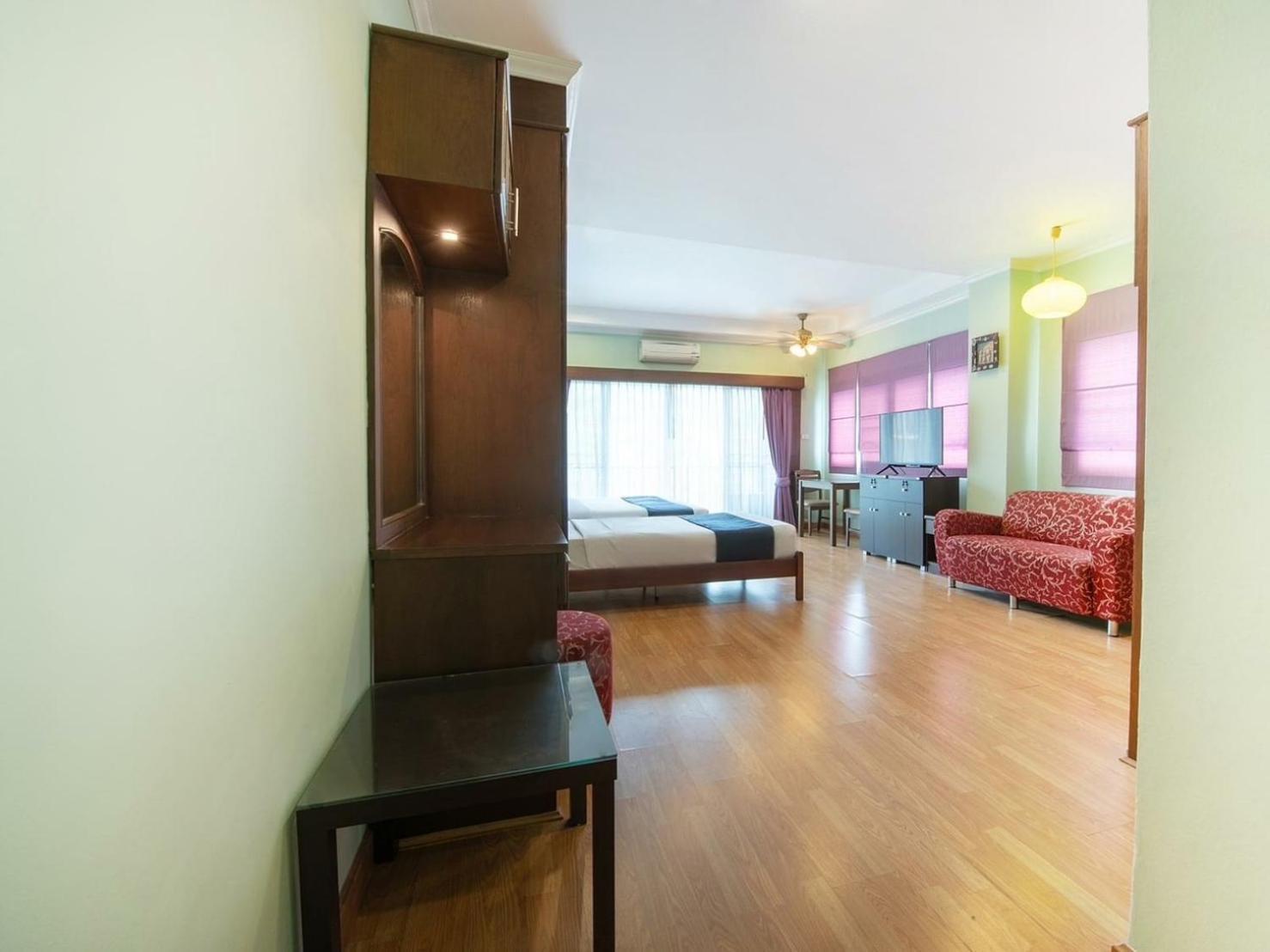 Blooming Hill Boutique Suites Pattaya Exterior foto