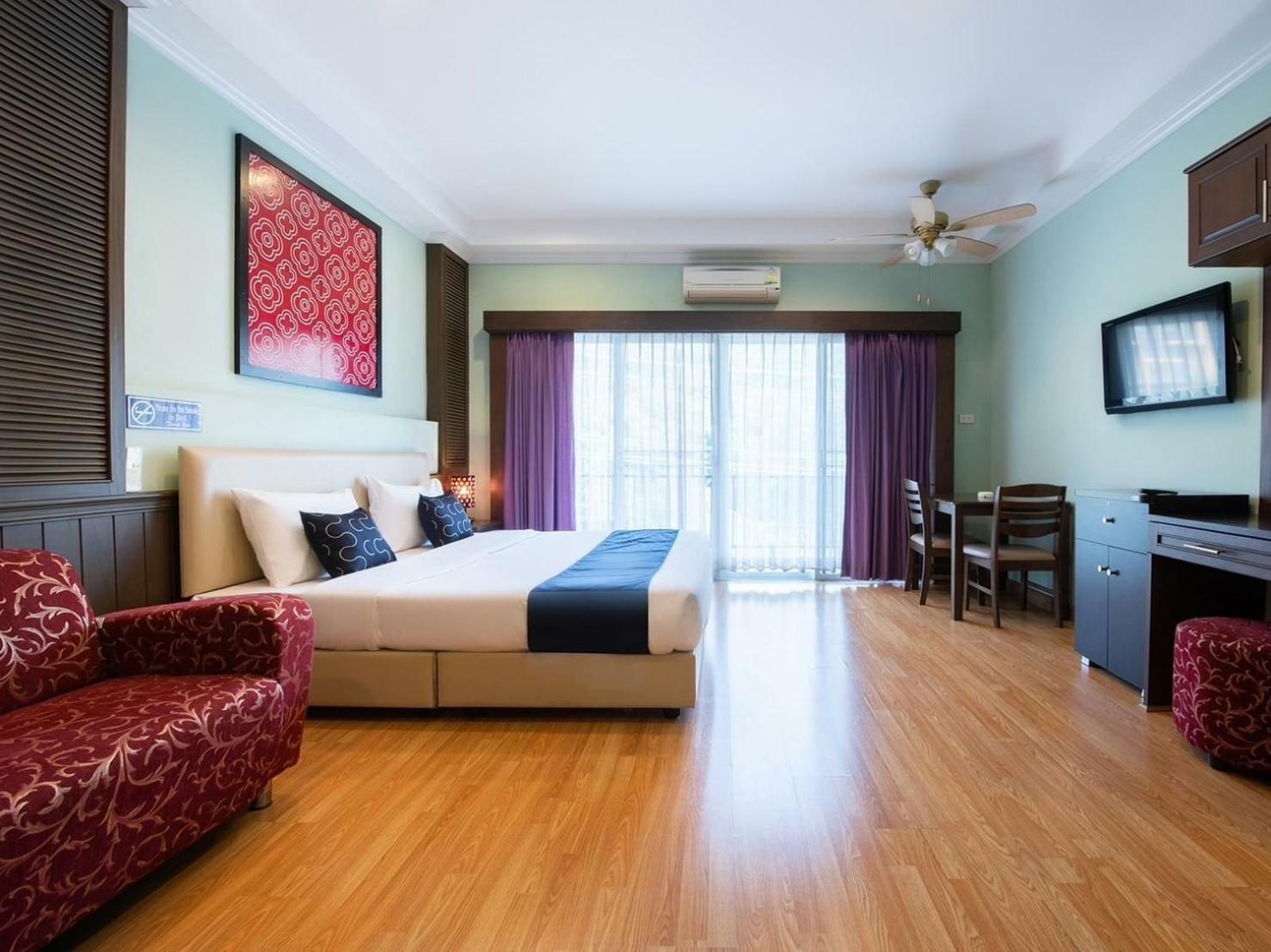 Blooming Hill Boutique Suites Pattaya Exterior foto